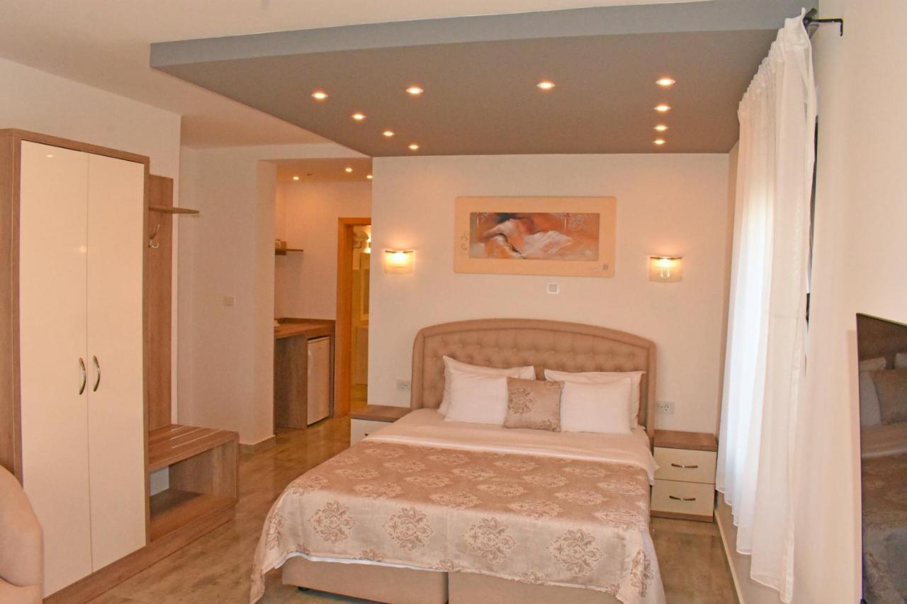 Hotel Freiburg Ulcinj Luaran gambar