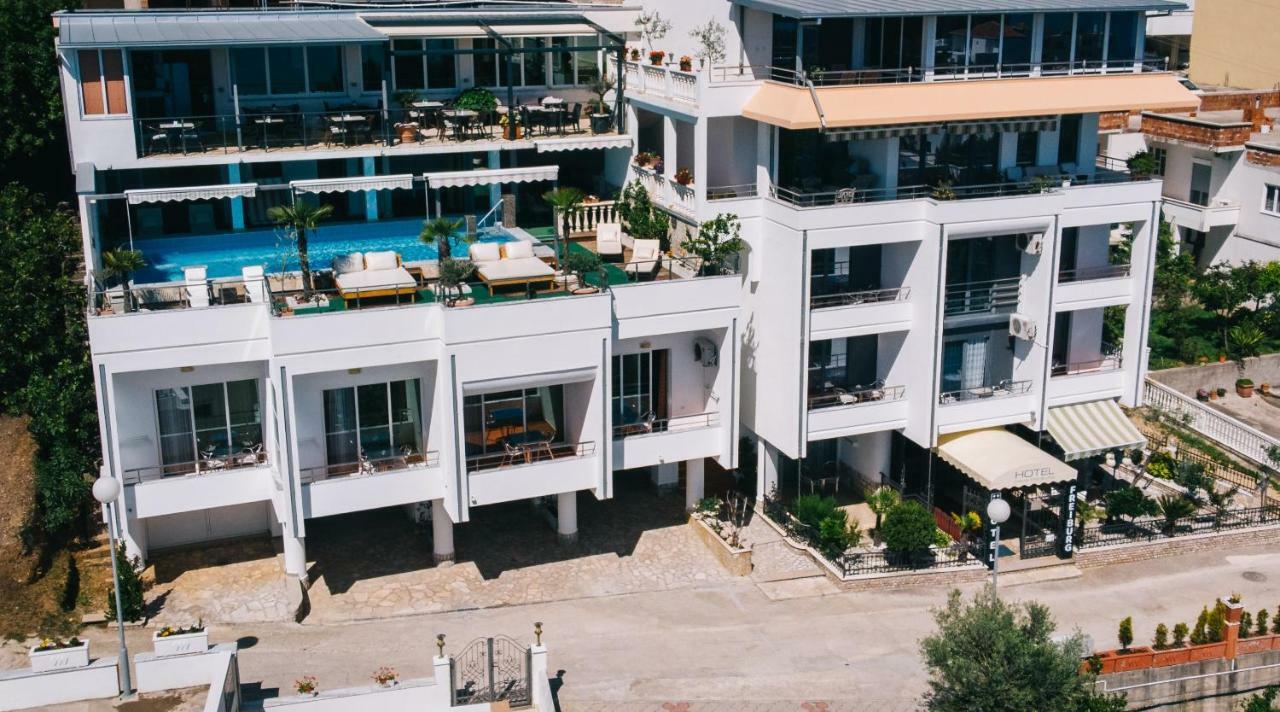 Hotel Freiburg Ulcinj Luaran gambar